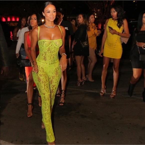 MatteBrand Lace Bodysuit/Jumpsuit - Picture 2 of 5